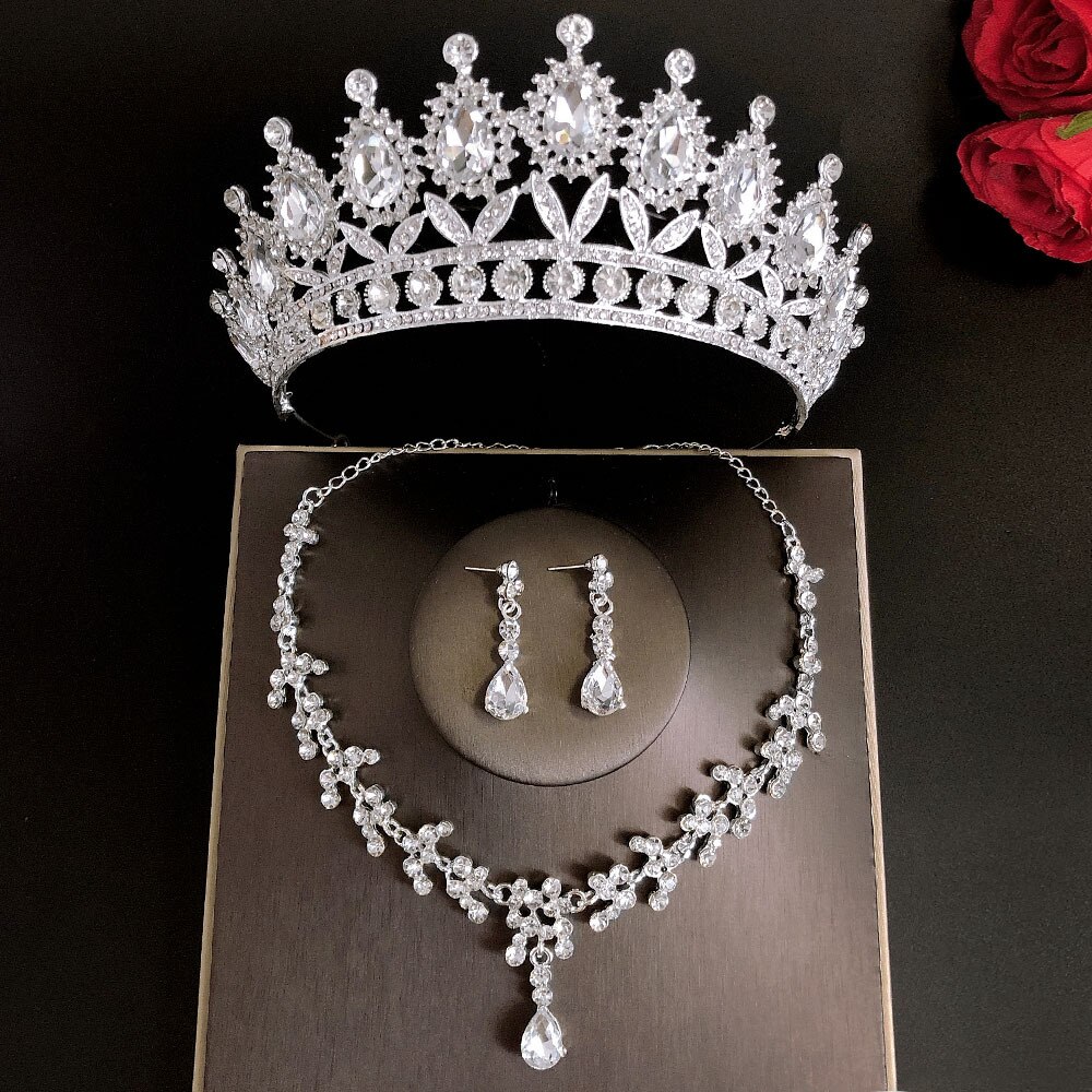 Prachtige Kristal Bruids Sieraden Sets Mode Strass Tiara Kroon Ketting Oorbellen Voor Bruid Bruiloft Sieraden Prinses Diadeem