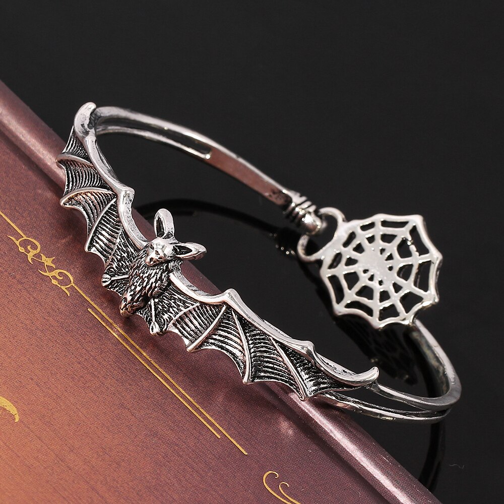 Gothic Vampire Bat Bracelet Women Men Spider Web Charms Cool Punk Halloween Jewelry Cosplay