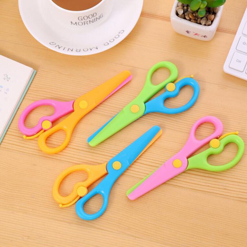 1pc plastbarn barn säkerhets sax dagis diy papper skärning mini konst sax kort foto mönster sax verktyg