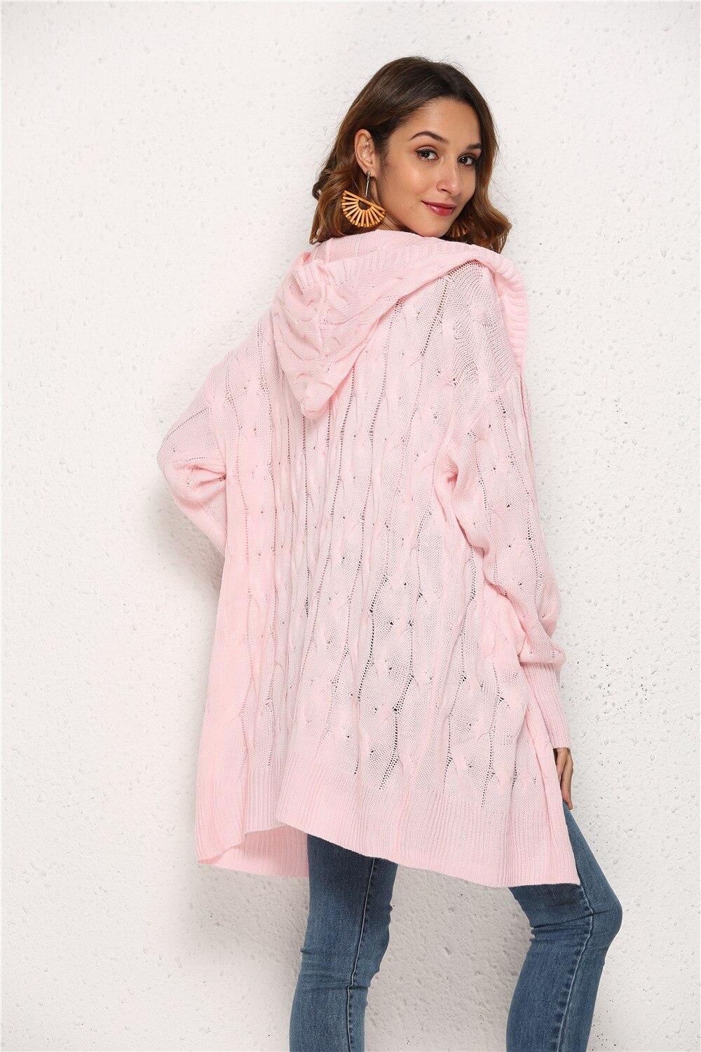 Otoño e Invierno nueva de las mujeres de la ropa de color puro de punto twist de manga larga con capucha suéter cardigan sin botón chaqueta