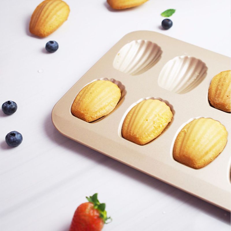Retail 12Cup Nonstick Madeleine Pan Shell Shaped Carbon Steel Mold Baking Mould Tools