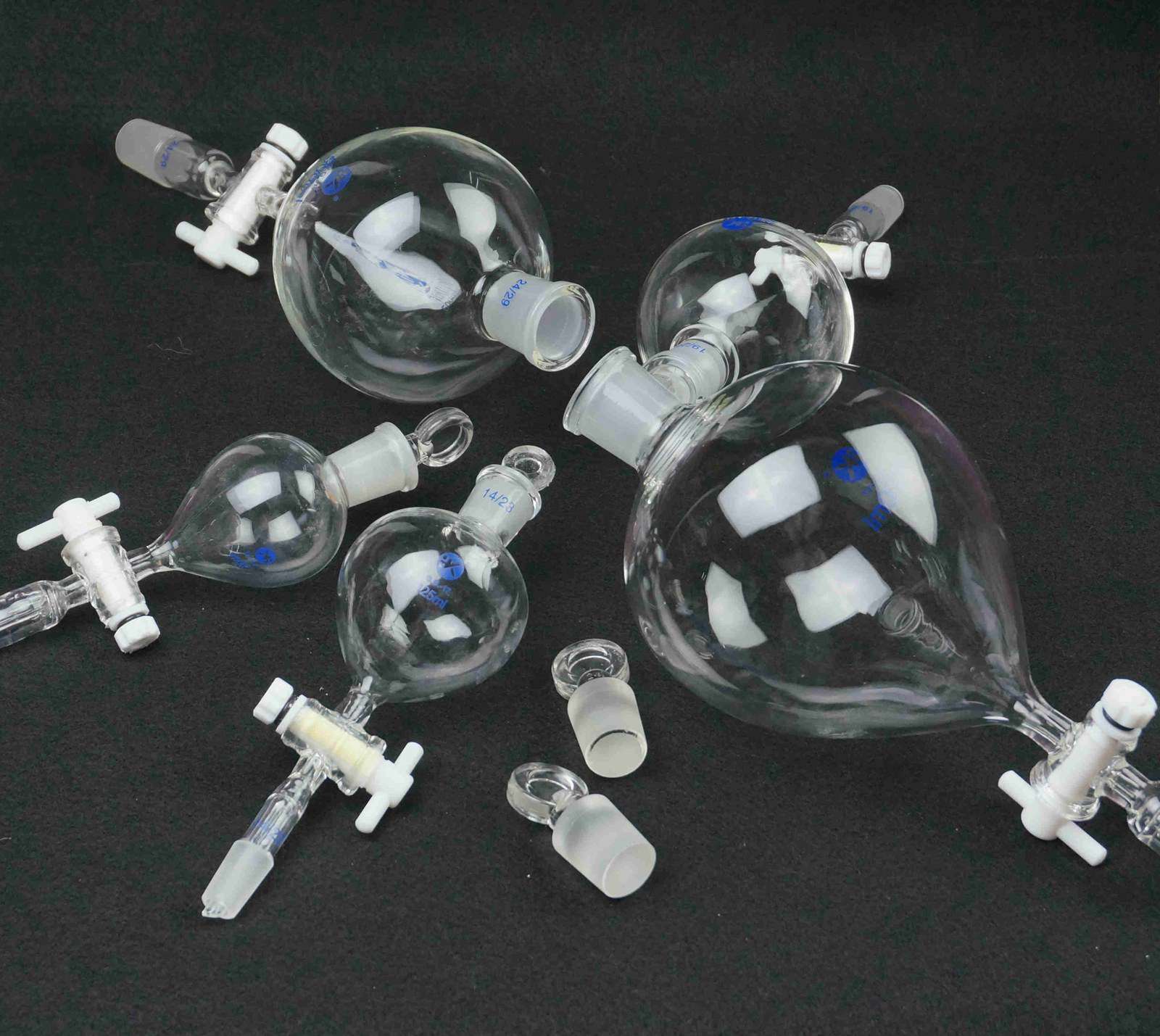 Capacity 500ml #19 #24 #29 Ground Joint Ball Shaped Lab Separatory Funnel With PTFE Stopcock