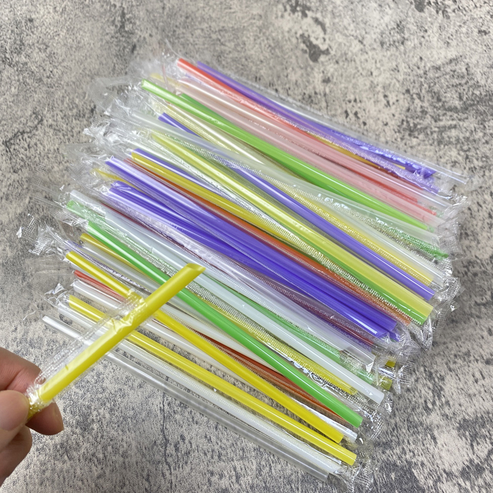 100 Stück transparente, einzeln verpackte Trink-PP-Strohhalme, Getränkestrohhalme, Partyzubehör, hochwertiges PP-Material, 18 cm lang, 6 mm breit