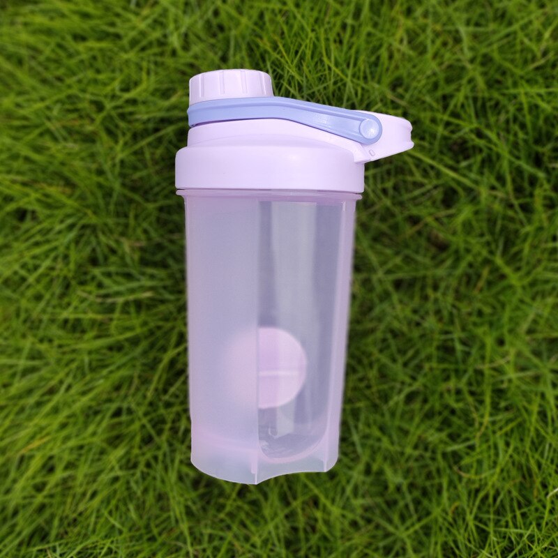 500ml shaker flaske proteinpulver blandeflaske med visp ball sport fitness vannflaske bærbar skrukork shaker: Lilla