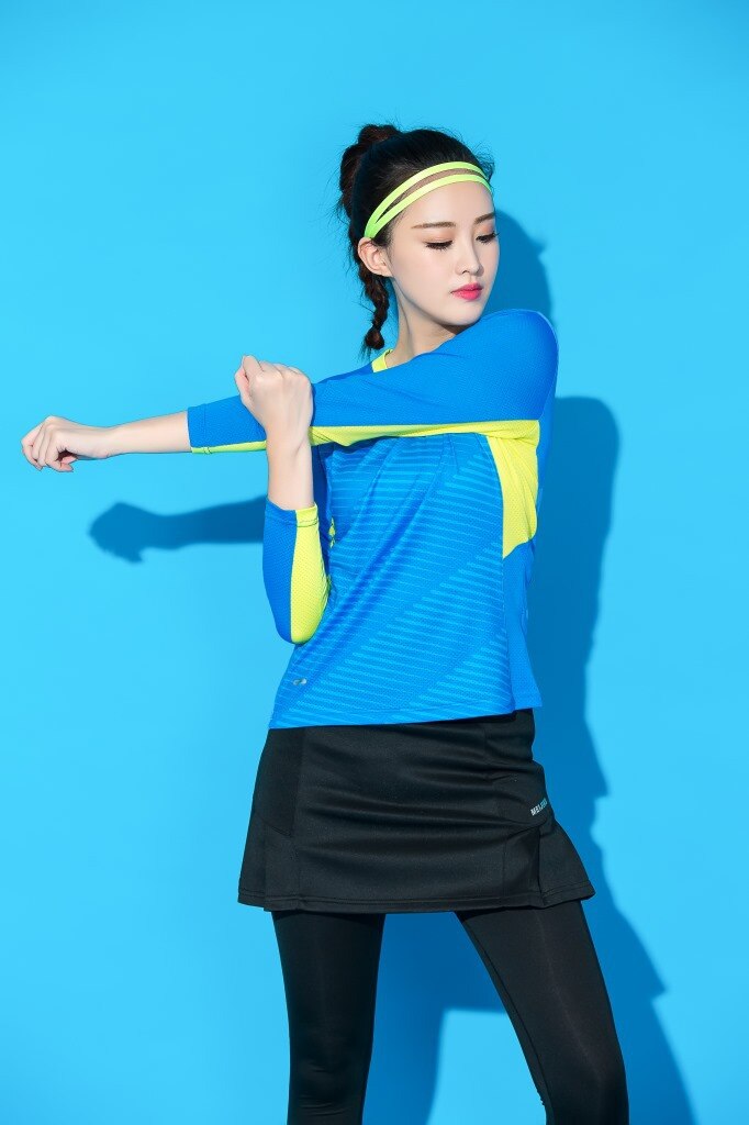 Costume de Tennis de Table, combinaison de Badminton pour femmes, Culottes, vêtements à séchage rapide, manches longues, tenue de sport