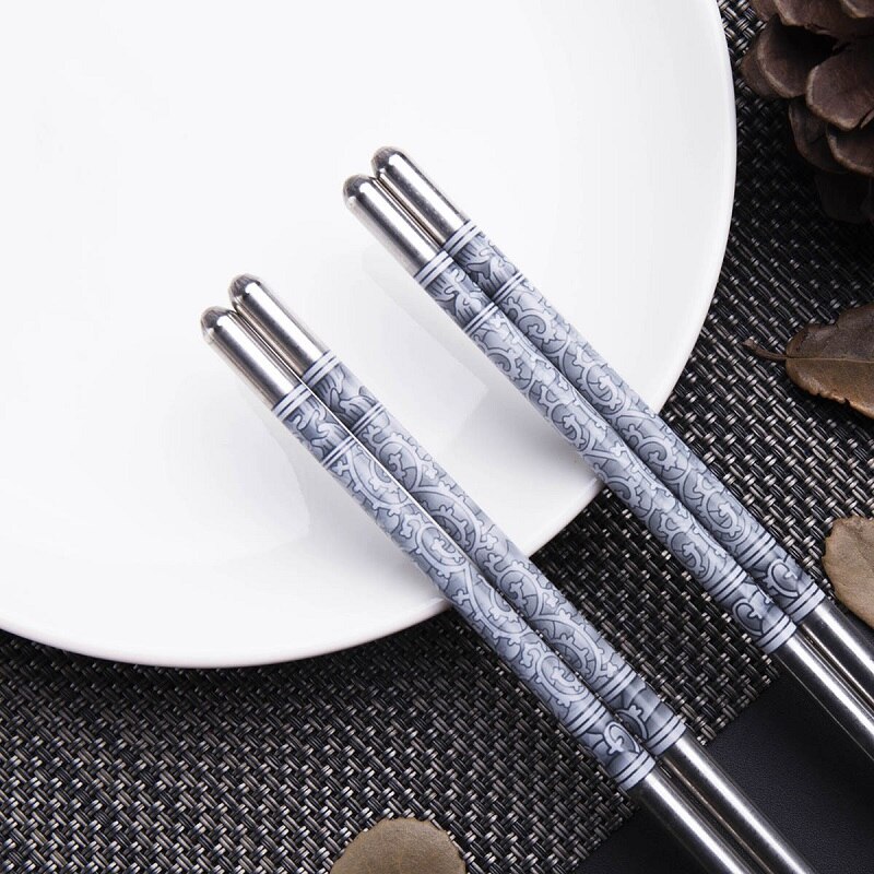 Japanese Chinese Chopsticks for Non-slip Food Sushi Sticks Reusable Metal Korean Healthy Alloy Chopsticks Set Tableware 5 Pairs: 1 pairs