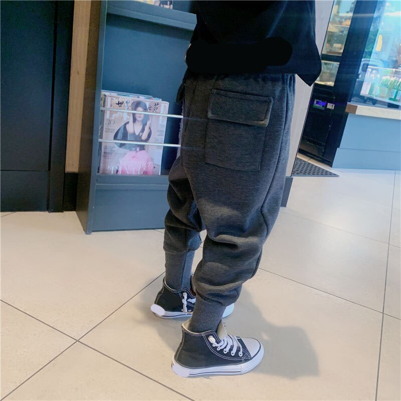 Pantaloni per neonati pantaloni per bambini autunno primavera pantaloni pantaloni per bambini solidi Harem tasche posteriori grigie nere moda in cotone