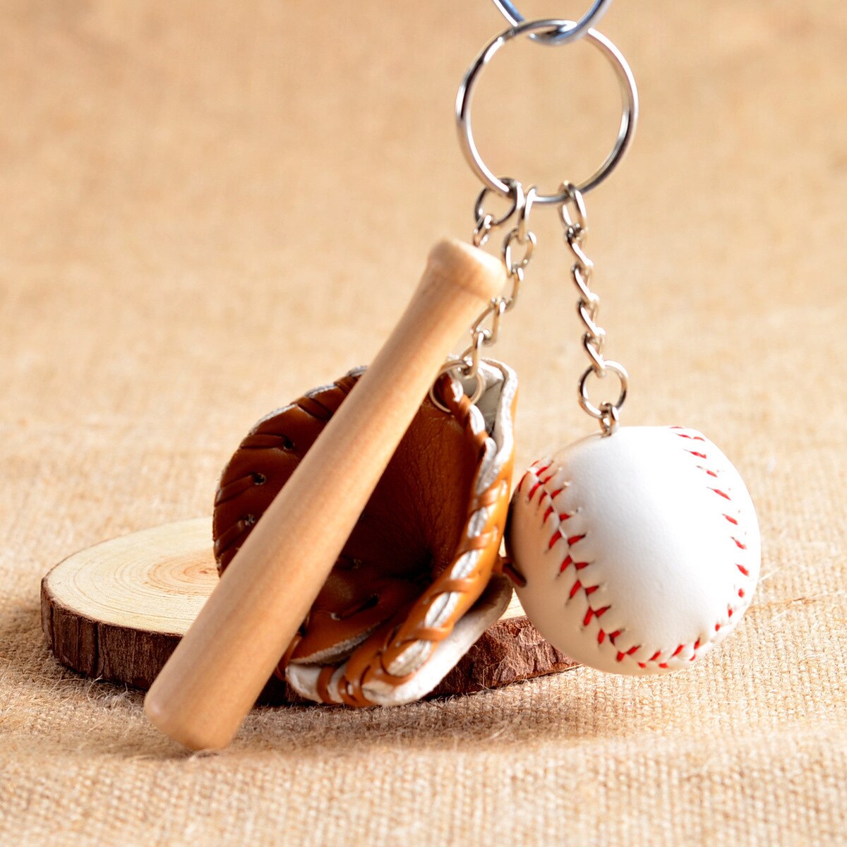 1 pc ZARSIA Mini béisbol hecho a mano recuerdo base Linda bola llavero clave cadena para deportes coche llavero para bicicleta de la novedad