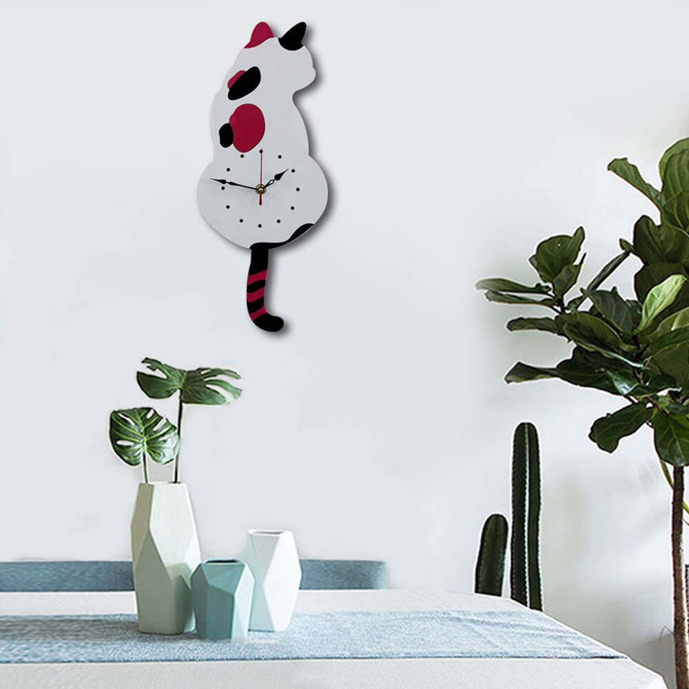Wall Decoration Wagging Tail Cat Wall Clock For