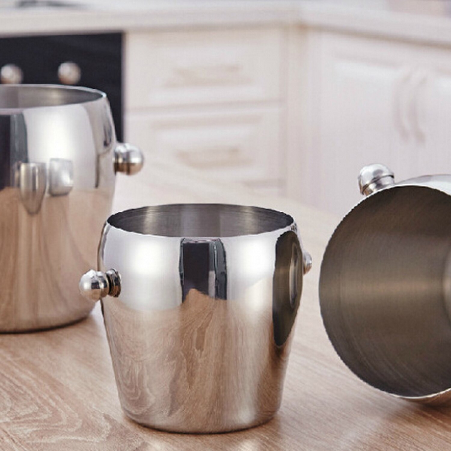 Behokic 1L Stainless Steel Ice Bucket Bar Pub Wine Beer Champagne Whisky Cooler Bottle Cubes Bucket Container Round Side Handle