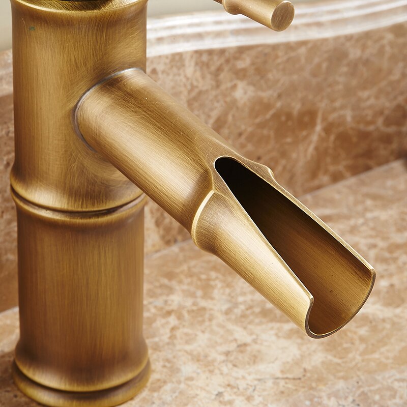 Antieke Bamboe Badkamer Kraan Antieke bronzen afwerking Messing Basin Wastafel Kraan Enkele Handgreep Bamboe Water Tap douche tap