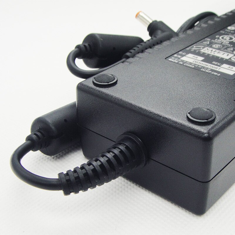 Genuine 19V 7.1A 135W Power Supply for Acer Aspire 1360 1520 1620 1670 ADP-135FB B ADP-135FB F PA-1131-07 PA-1131-07 AC Adapter