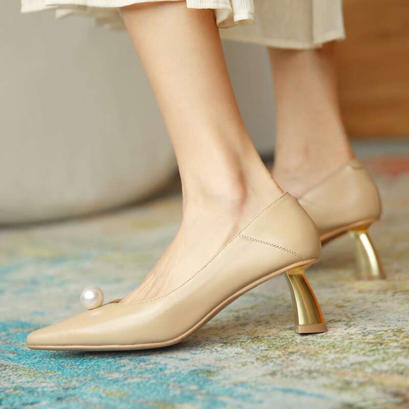 Witte franse hoge hakken dames puntige dikke hak damesschoenen retro kleine hak damesschoenen met kattenhak bruidsschoenen: Khaki / 37