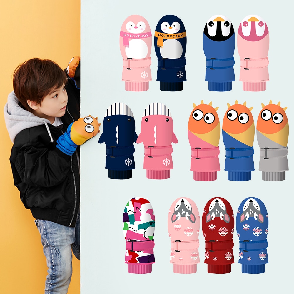 12 x Winterhandschoen voor kinderen | Belga Veilingen Auctions - Enchères