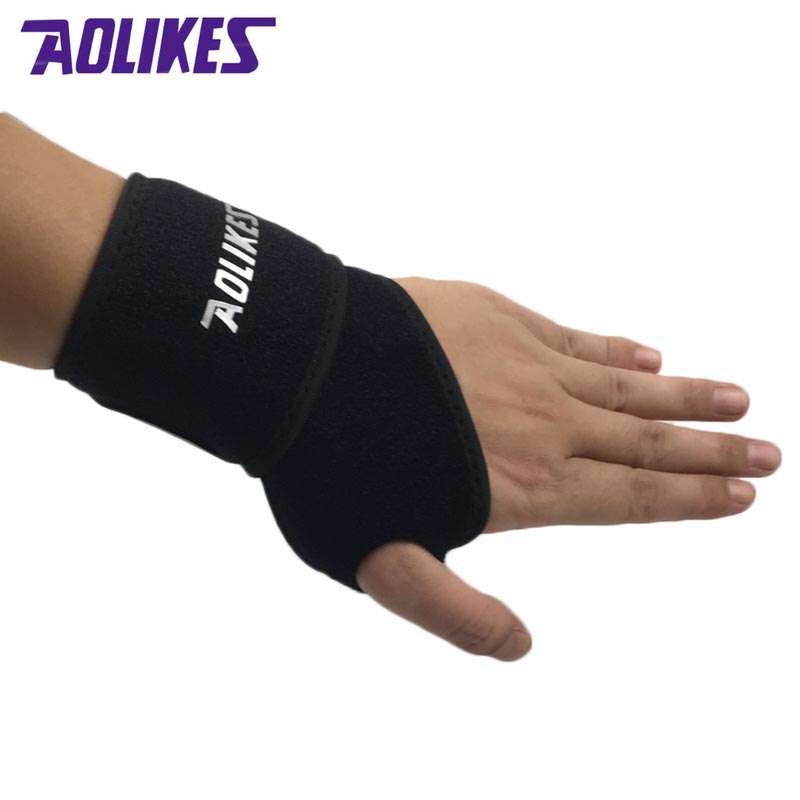 1 stk fitness håndledsbeskytter bånd hjemme træning træning håndvægte armbånd håndled støtte wraps rem gym tilbehør sport