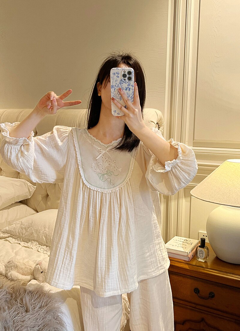 1 Set Women‘s Sleepwear Spring Green Color Pajama Sets Vintage Ladies Girl&#39;s Princess French Style Pyjamas Set Nightwear Nightie