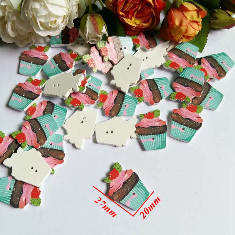 50 stuks/partij 2 gaten gekleurde taart houten knopen schattige gemengde verf decoratie kleding accessoires naaiknopen