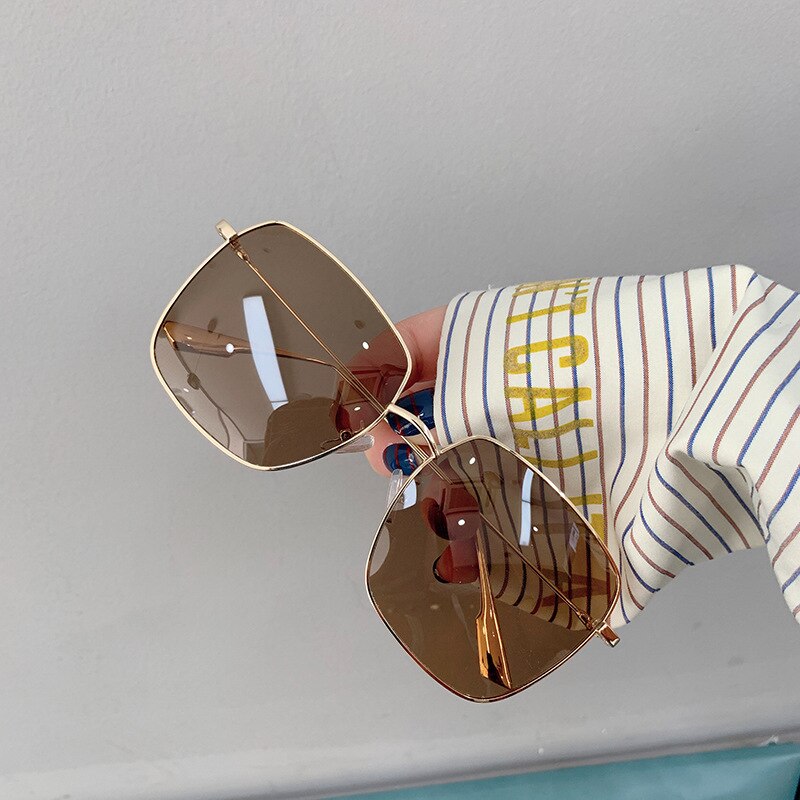 Ronde heren zonnebril met groot montuur en grote lenzen voor dames: 4