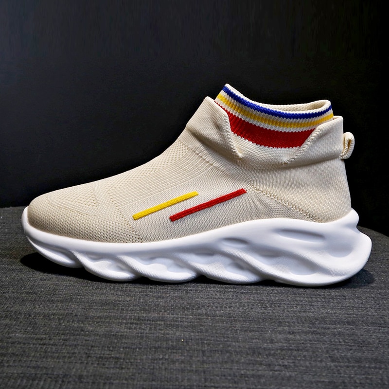 Weweya beige slip-on joggesko kvinner høye sokker løpe sportssko pustende komfortable løpesko utendørs kvinnelige gåsko