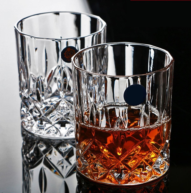 Merkki viinilasi lyijytön lämmönkestävä läpinäkyvä kristalliolutviski brandy vodka kuppi monikuvioinen juomapatukka