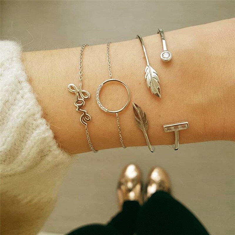 WUKALO Charm 4 stks/set Damesmode Kristal Cirkel Blad Ketting Gouden Kleur Gesimuleerde Parel Armband Set Party Bruiloft Sieraden