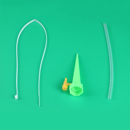 Gran botella de coque utiliza Kits de auto riego ajustables maceta de plástico riego automático por goteo de agua pico pila de cono: 1 Pcs Green Sets