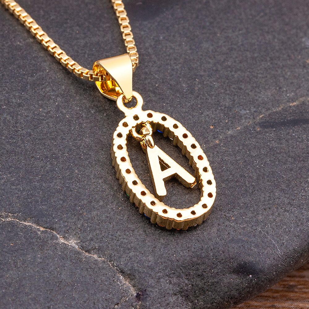 Nouvelle offre spéciale coloré 26 lettres A-Z initiale M S C K Alphabet pendentif longue chaîne collier nom bijoux femmes accessoires