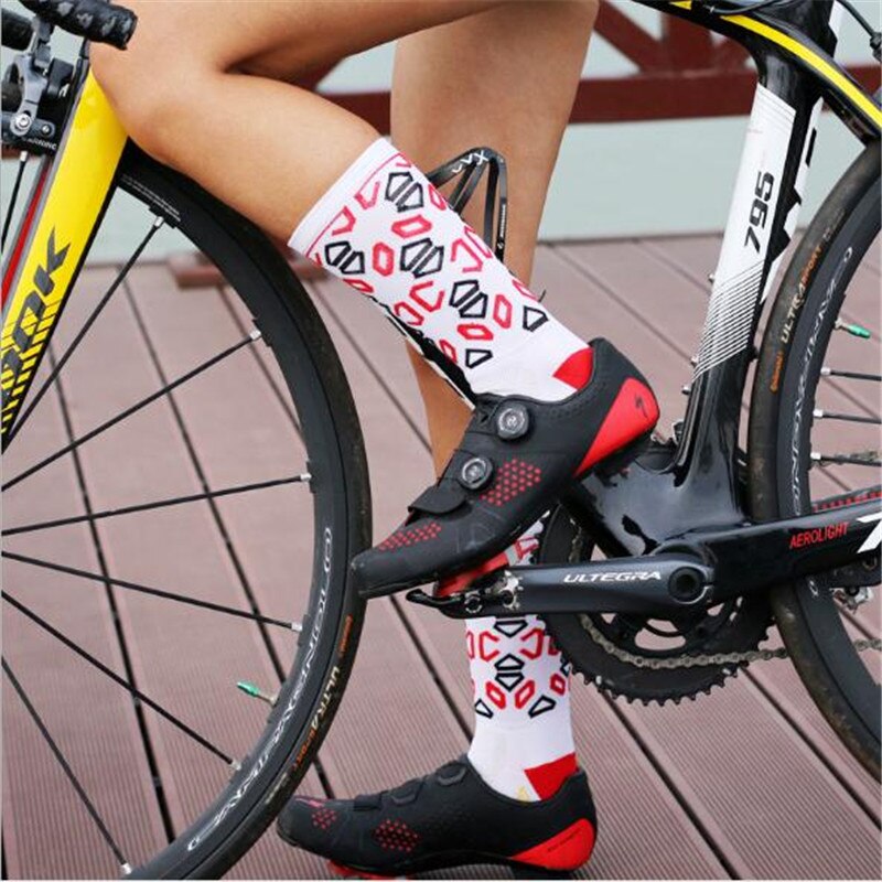 Cycling Socks (3 Pairs/lot) DH SPORTS/DH24 Nylon Men Sports Socks Basketball Outdoor Hiking Socks