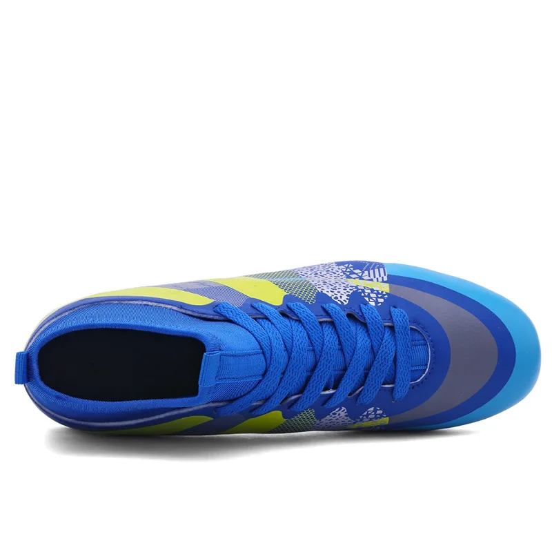 Hoge voetbalschoenen voor kinderen en tieners met lange gescheurde nagels Fly gebreide wedstrijdtrainingsschoenen gemaakt in China