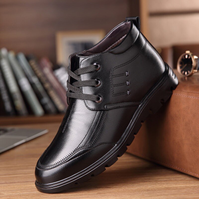2021 inverno homem quente forrado sapatos negócio confortável não deslizamento tornozelo botas casual cor sólida laço básico de salto baixo masculino footwears: black / 40