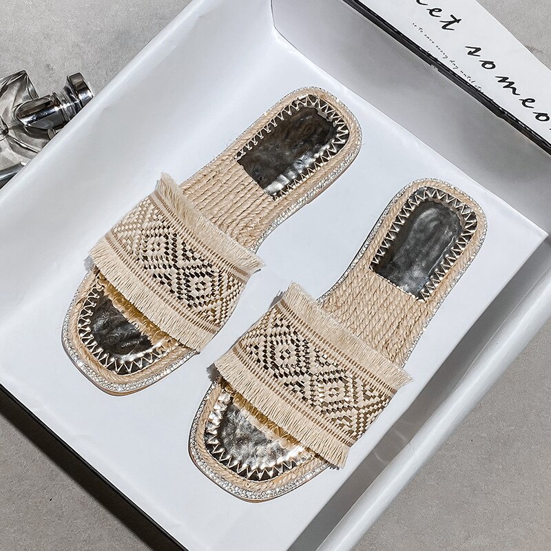 Straw woven slippers outer wear flat bottom sandals: white / 40(250mm)