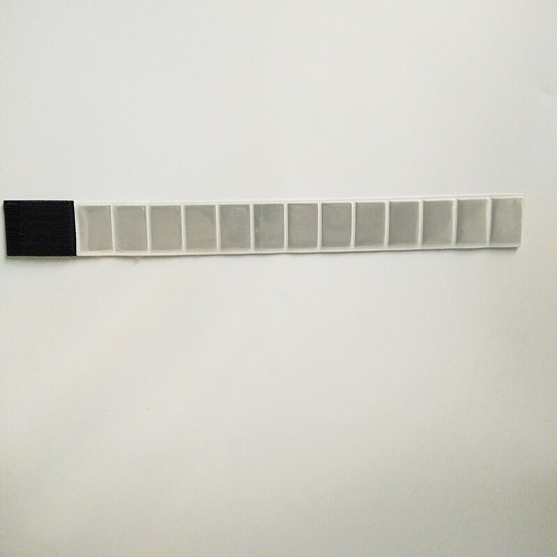 38cm miękkie bransoletki z pcv odblaskowe opaski na rękę opaska na kostkę paski na nogi odblaskowe taśmój na noc bezpieczeństwo ruchu: biały