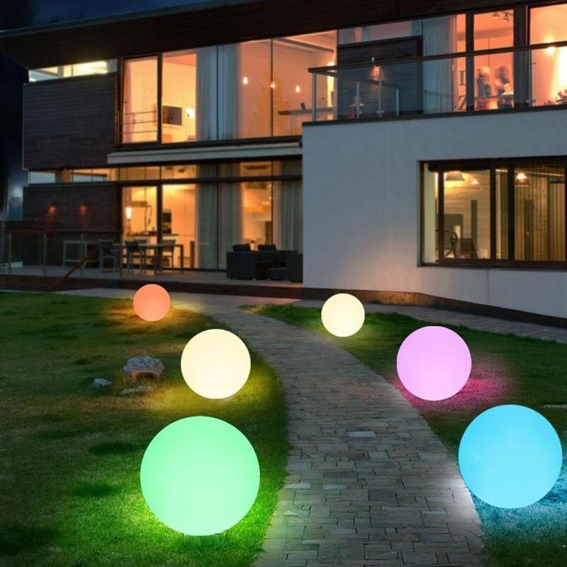 1Pc Opblaasbare Lichtgevende Bal Pvc Afstandsbediening Led Knippert Strandbal Kinderen Water Golf Bal Outdoor Speelgoed
