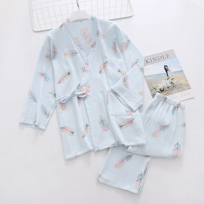 From nightgown to kimono • PIET HEIN EEK