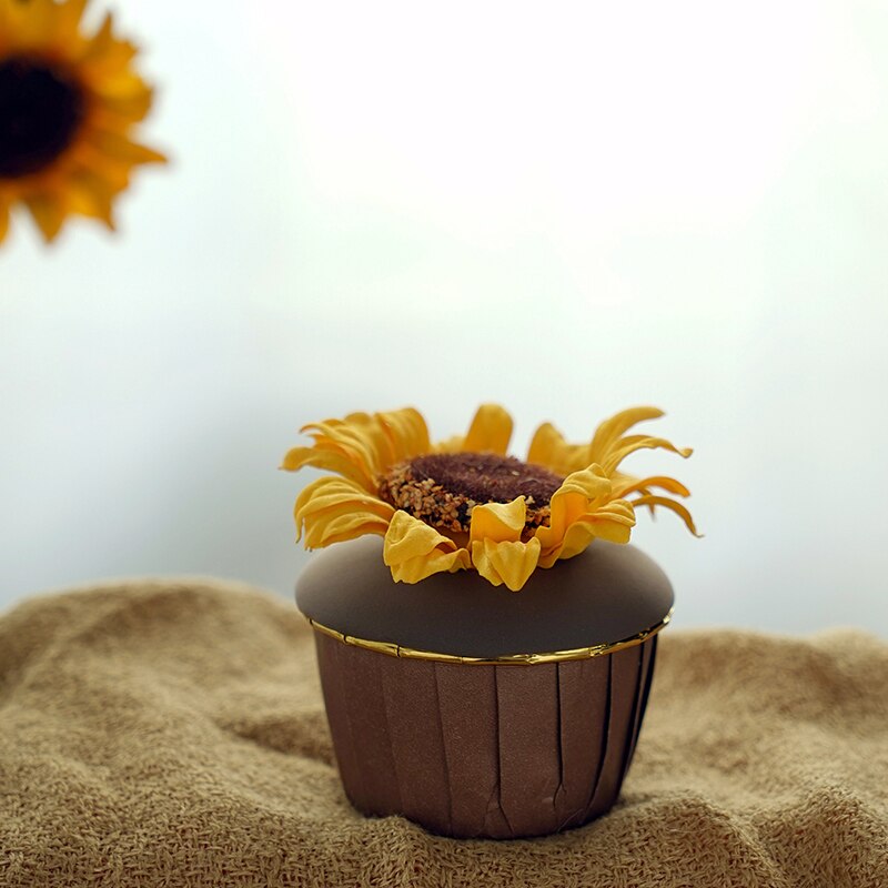 Kunstmatige zonnebloem bloem cake Thuis zachte decoratie veranda Dessert etalage regeling stilleven decoratie