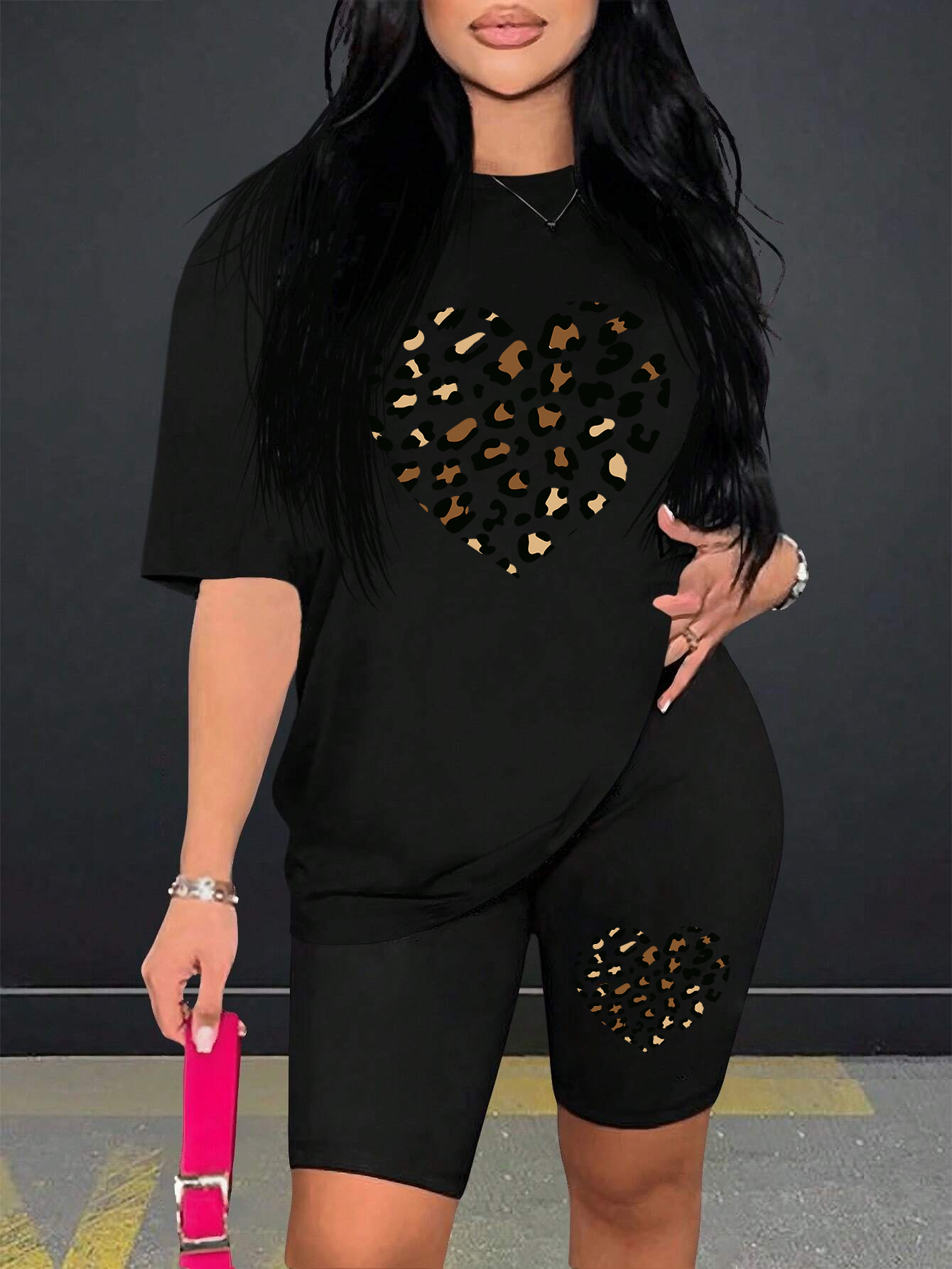 Zweiteiliges Damen-einstellen mit Leopardenmuster, hohles Herzmuster, bequemes, atmungsaktives Kurzarm-kurze Hose-einstellen, tägliche, vielseitige kurze Hose-setzt: M / Hellgelb