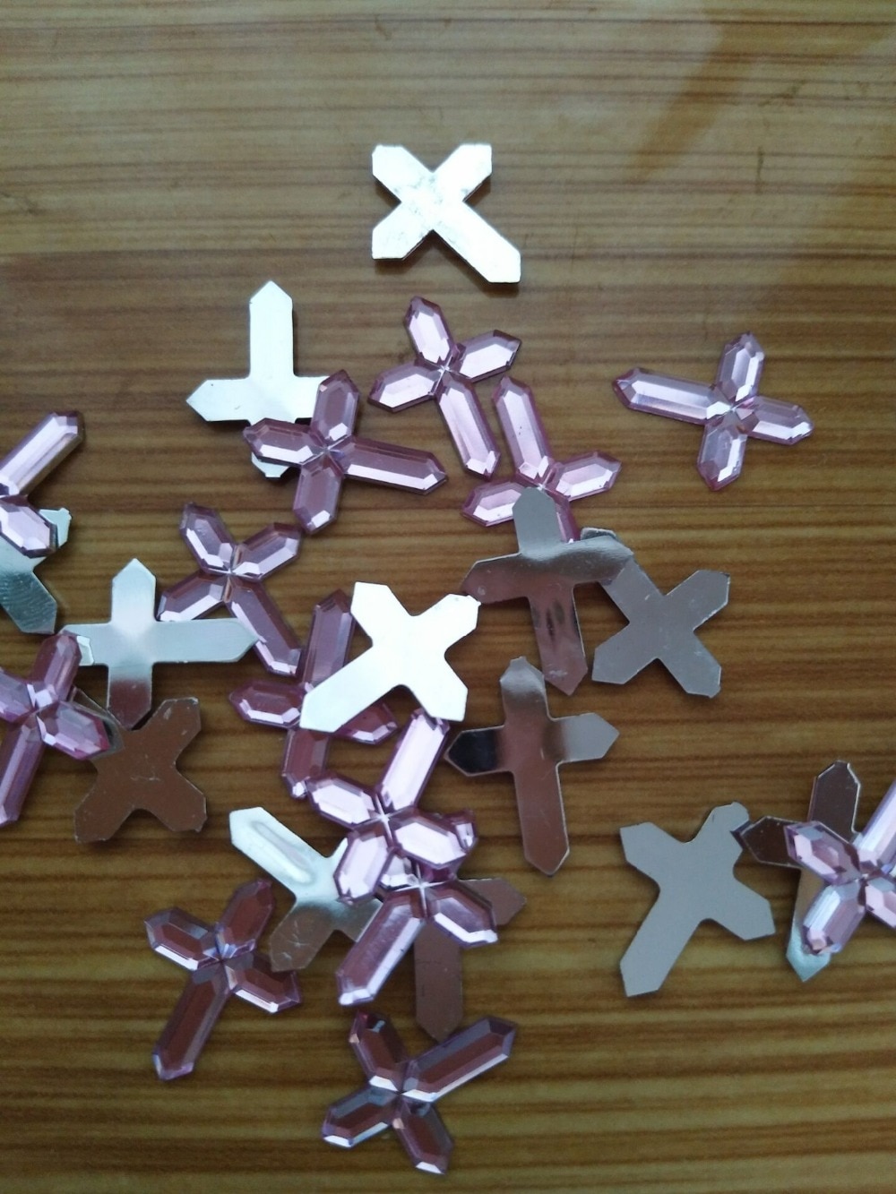 100 stk / parti akryl facet kryds rhinestones bord scatter konfetti baby shower dåb dåb kommunion konfetti