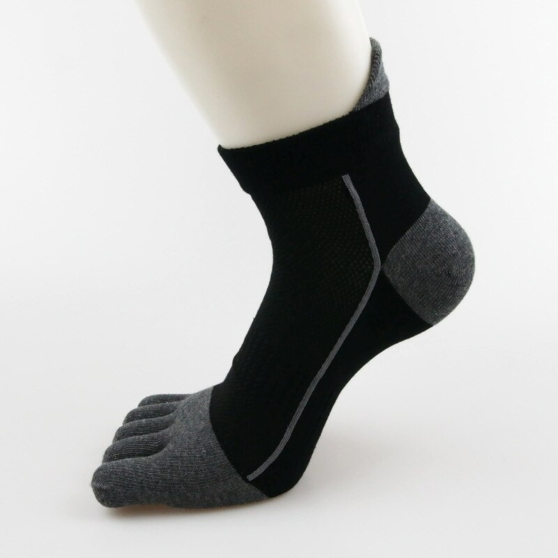 Veridical Katoen Vijf Vinger Sport Sokken Compressie Ademend Kleurrijke Gestreepte Fashions Harajuku Sokken Met Tenen EU39-45: black