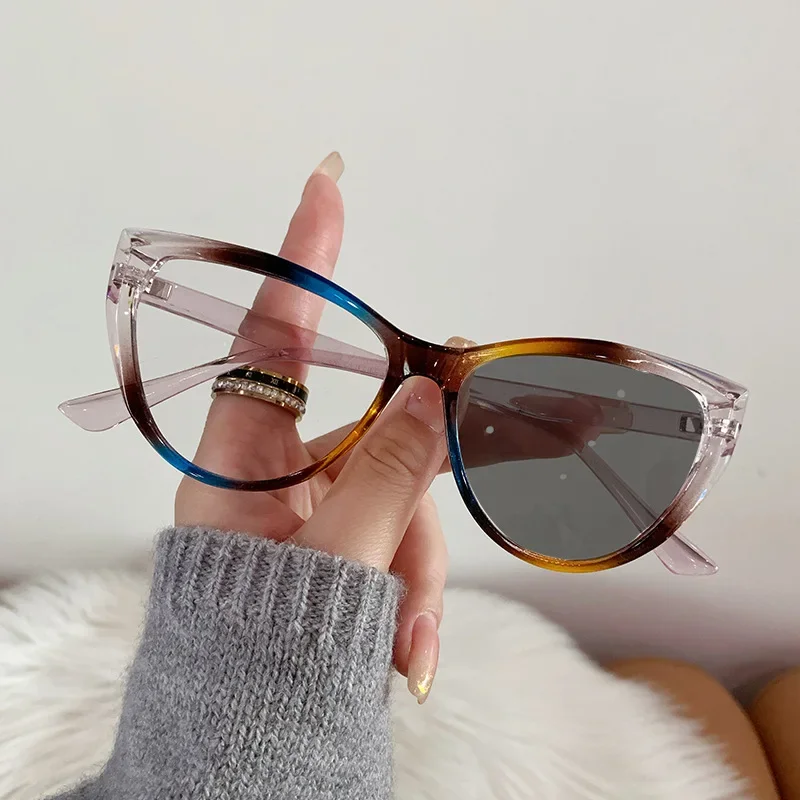 Gafas fotocromáticas antiluz azul para hombre y mujer, Gafas de sol con forma de ojo de gato, luz azul descolorida, Gafas de sol que cambian de Color transparente: Castaño