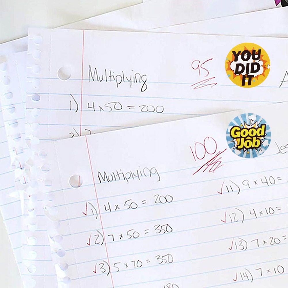 8 Different Reward Stickers Cartoon Cute Sticker for School Teacher Student Encourage Sticker 500pcs Labels Per Roll