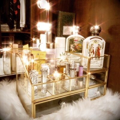 Antique Spacious Mirror Glass Cosmetic Storage Cube Set with 3 Tier Dustproof Drawers Vanity Tray/Gold Metal Makeup Storage