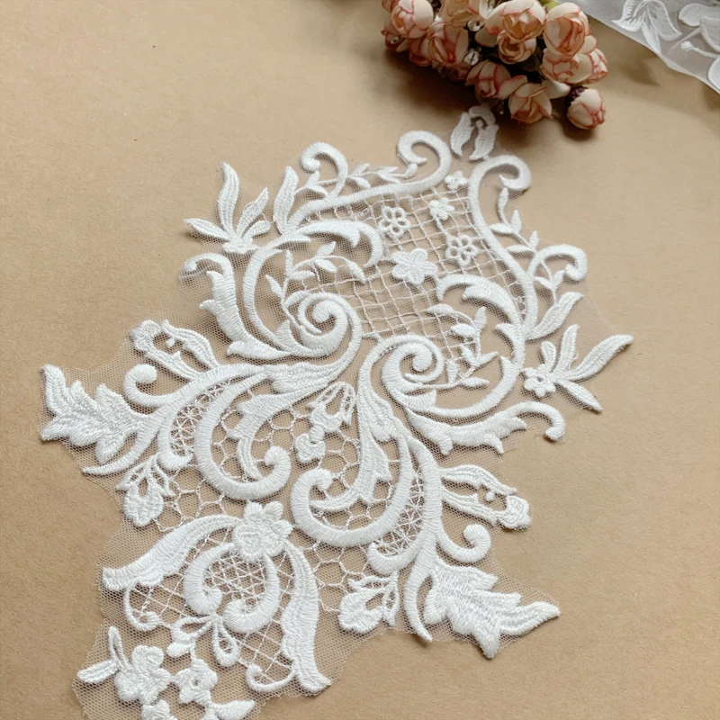 2 uds patrón de rejilla bordado encaje hoja flores parche hecho a mano DIY vestido de novia pecho espalda accesorios RS4163