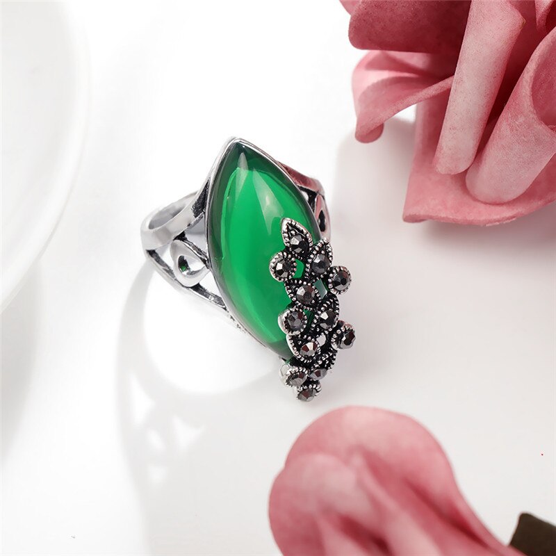 Jahrgang Oval Grün Zirkon Ethnische Ringe Für Frauen Zubehör groß Ringe Schwarz Kristall Partei Ring Damen Weibliche Frauen Hochzeit Ring
