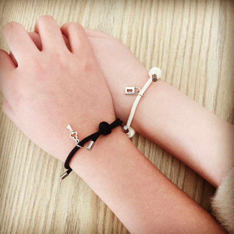 Pulsera de Amistad minimalista para parejas, cuerda trenzada magnética de larga distancia, Kit de joyería para amantes, 1 par