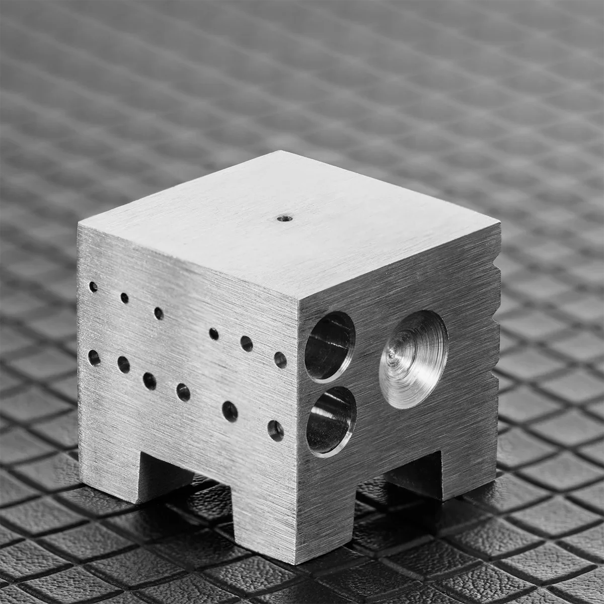 Horlogeband Nail Beat Aambeeld Vierkant Horloge Sieraden Reparatie Tool Metaal Klinken Boren Staak Basis Voor Horlogemakers reparatie tool ﻿