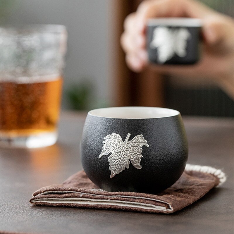Thé thé maître tasse bol noir Zen thé tasse Boutique à la main incrusté feuille d'étain gros poterie tasse à thé