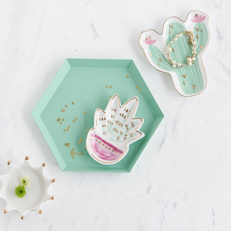 Liten hamsa sun hand flamingo kaktus ananas krona keramisk tallrik tallrik dekorativa smycken prydnad maträtt halsband förvaringsbricka