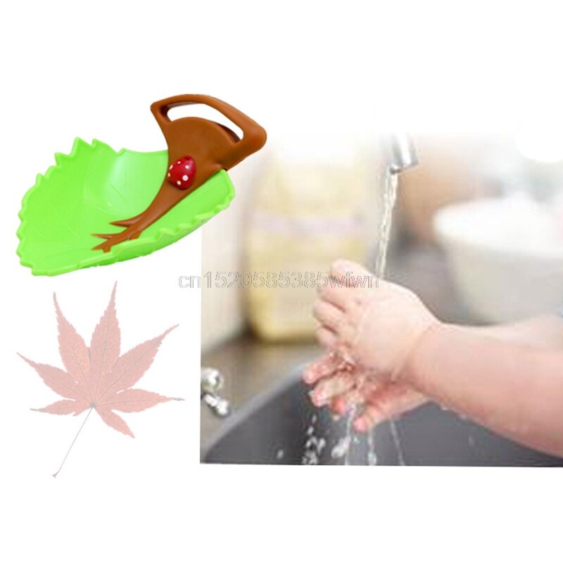 Kraanverlenger baby kind handen wassen water bladeren geleidende goot