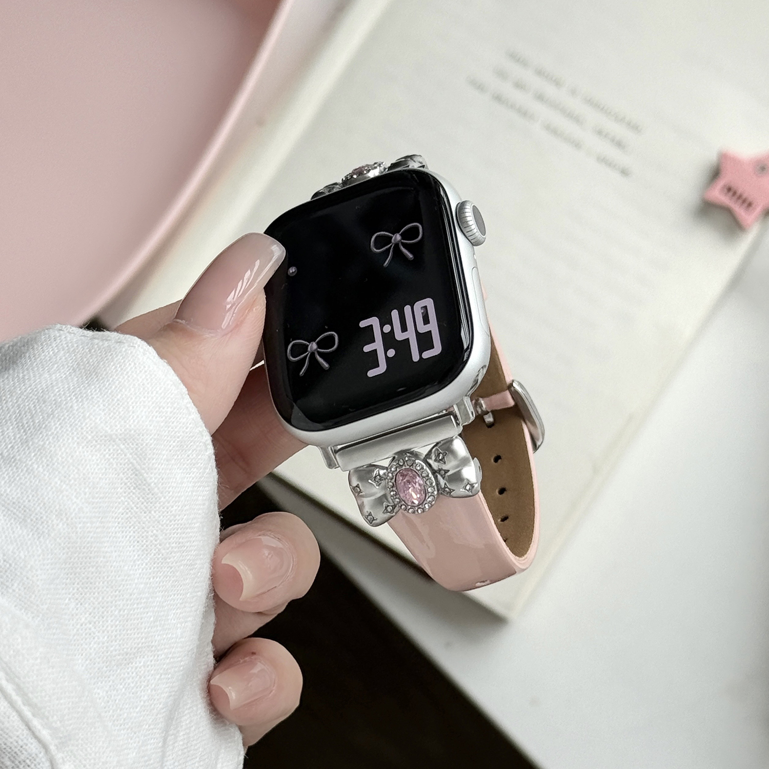Leuke vlinderdiamant lederen band geschikt voor Apple Watch 49/46/45/44/42/41/40 en 38 mm Geschikt voor iWatch Ultra 9 8 7 6 5