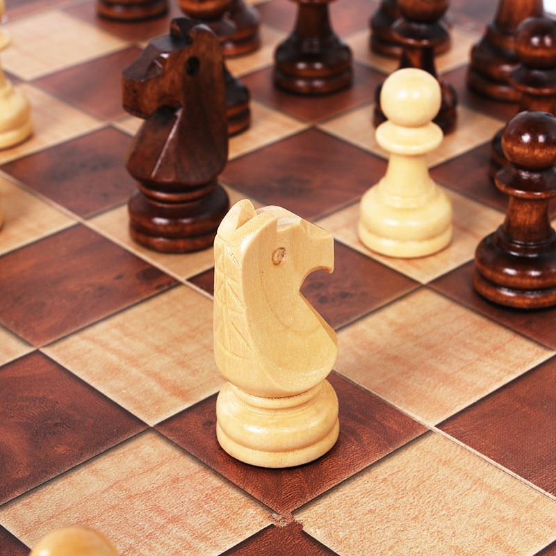 Internationale skakbrikker 3- i -1 sammenfoldeligt brætspil i træskak